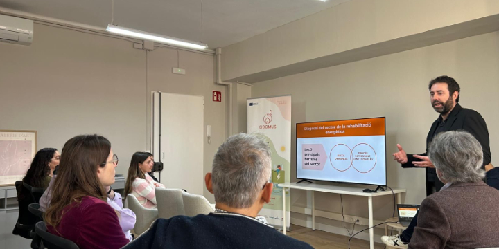 El Grup de Treball de Finançament del CEEC celebra la jornada LIFE GiDOMUS  per explorar nous models de finançament en la rehabilitació energètica d’habitatges