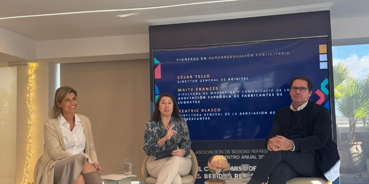 AEFJ participa en la Asamblea General de ANFABRA para compartir su caso de éxito en autorregulación publicitaria