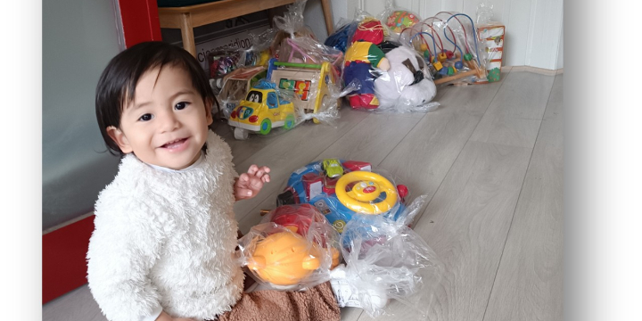 Comparte y Recicla reparte mas de 18.000 juguetes en Navidad