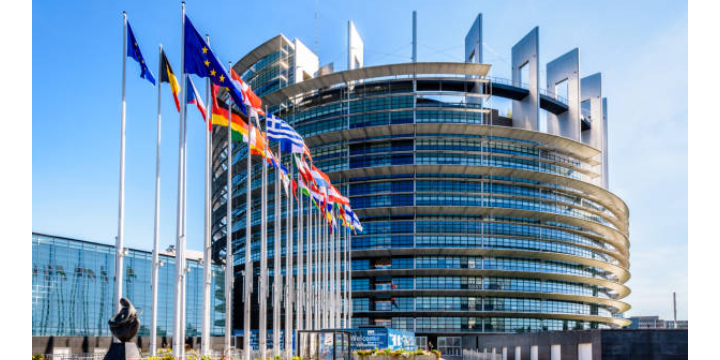 El Parlamento Europeo reacciona ante el escándalo de las plataformas online