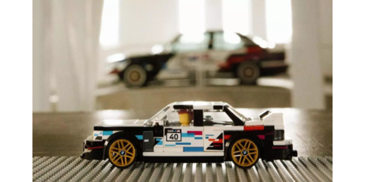 LEGO celebra los 40 años del BMW M3 E30 con una nueva versión de Speed Champions