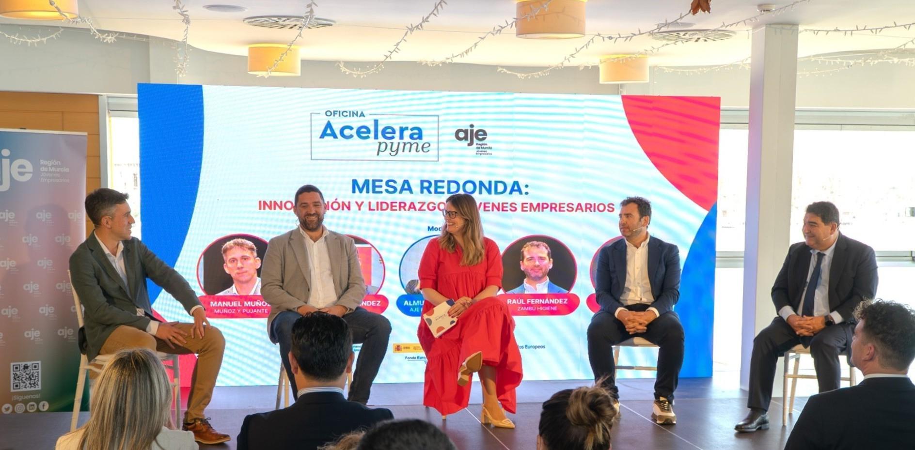 <h1>EL CAMBIO DIGITAL</h1><h3>OAP AJE REGIÓN DE MURCIA</h3><p class='btn-azul'>Noticias</p>