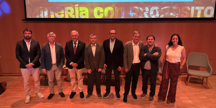 Aminer se presenta en Cataluña con una jornada técnica sobre la industria de las materias primas