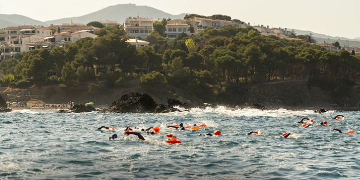 AREDI a la Travessia Sunset Colera de la Copa Swim No Limits