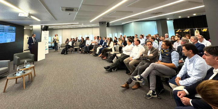 Un centenar de empresas se dieron cita en nuestra Ruta CAE Valencia 2025
