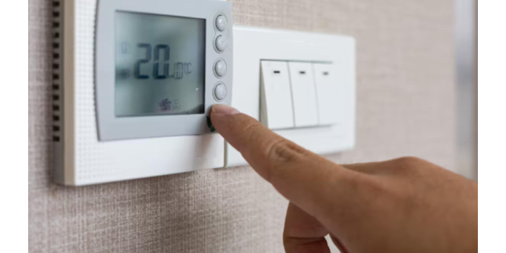 La bajada de la tarifa regulada del gas (TUR) alivia a los hogares en un contexto clave para la eficiencia energética