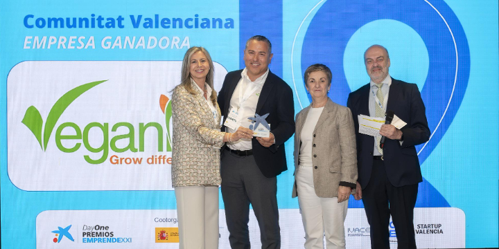 Veganic gana los Premios Emprende XXI