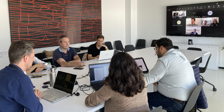 La Comisión de Agroalimentación y Bioeconomía de Bioval cierra un año de intensa actividad y colaboración