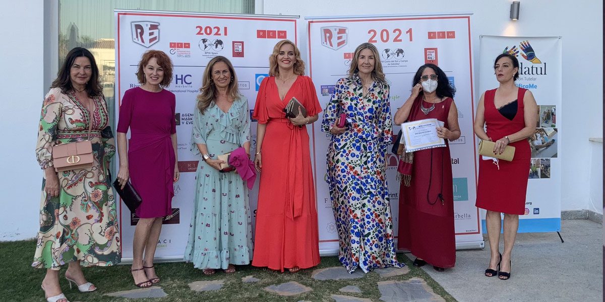 Gloria Lomana recibe el Premio Especial de REM en Marbella